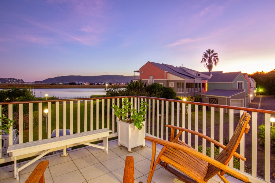 3 Bedroom Property for Sale in Tides End Western Cape